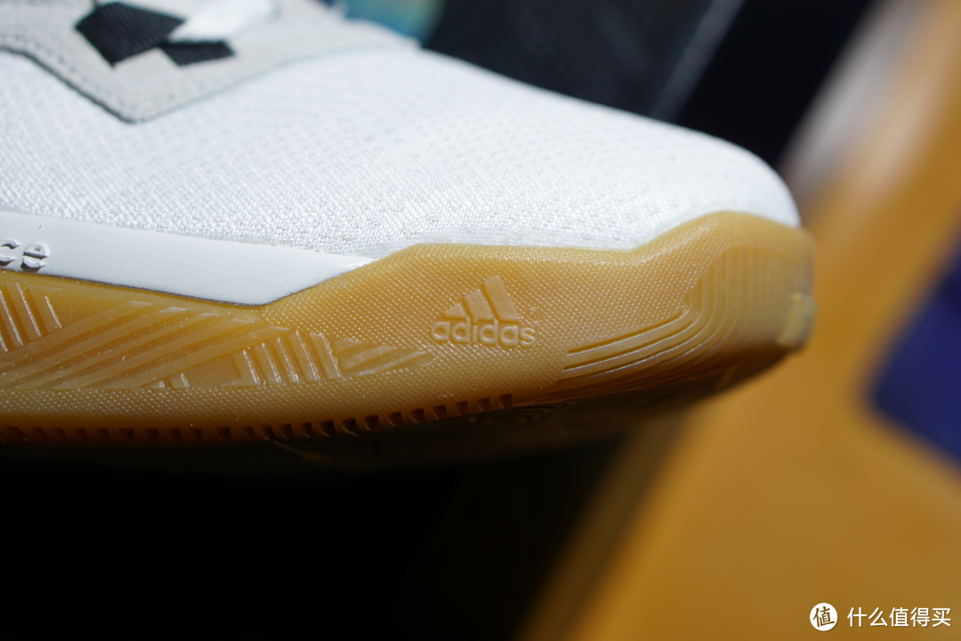 adidas Dlillard 2 中端实战篮球鞋
