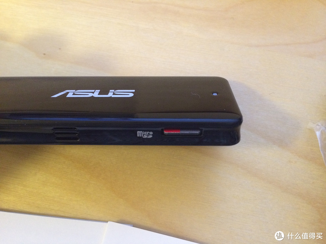 新玩具：ASUS 华硕 QM1 口袋电脑 开箱和深度评测