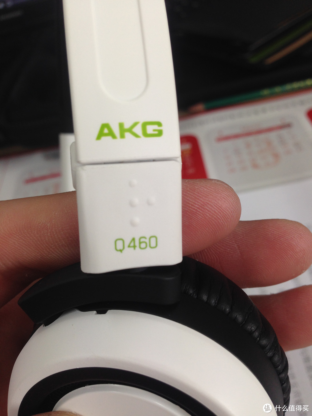 昆西你好，我是琼斯：木耳晒 AKG 爱科技 Q460 封闭式头戴 便携耳机