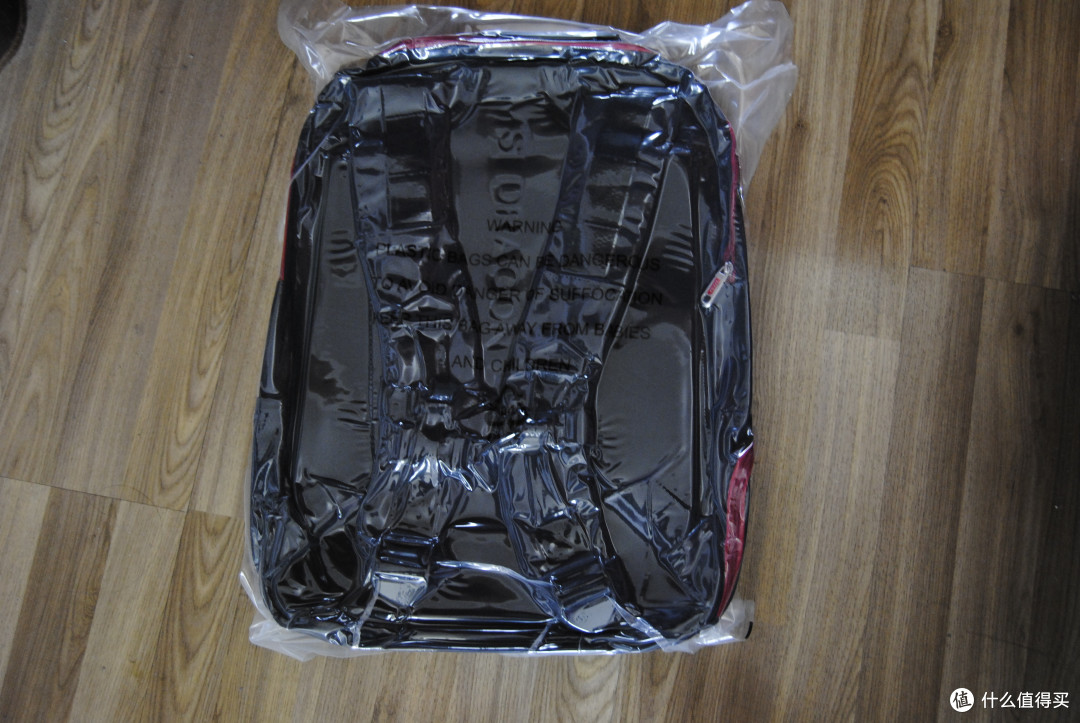 尾牙奖品:微星 GT80 TITAN SLI *级游戏本开箱