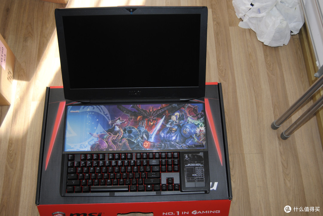 尾牙奖品:微星 GT80 TITAN SLI *级游戏本开箱