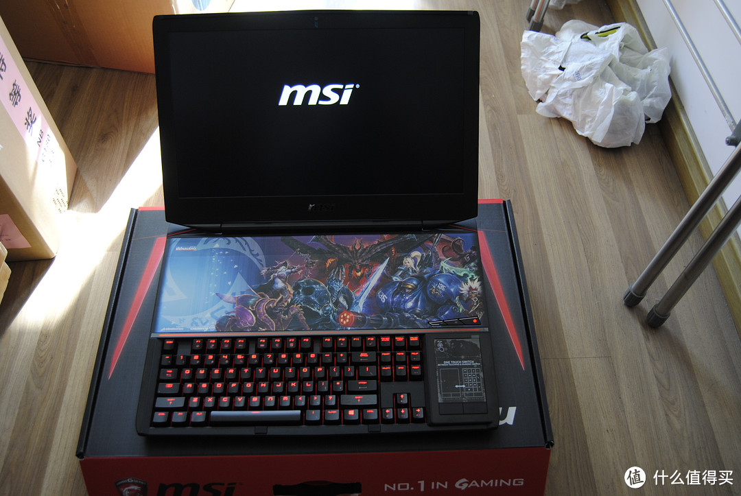尾牙奖品:微星 GT80 TITAN SLI *级游戏本开箱