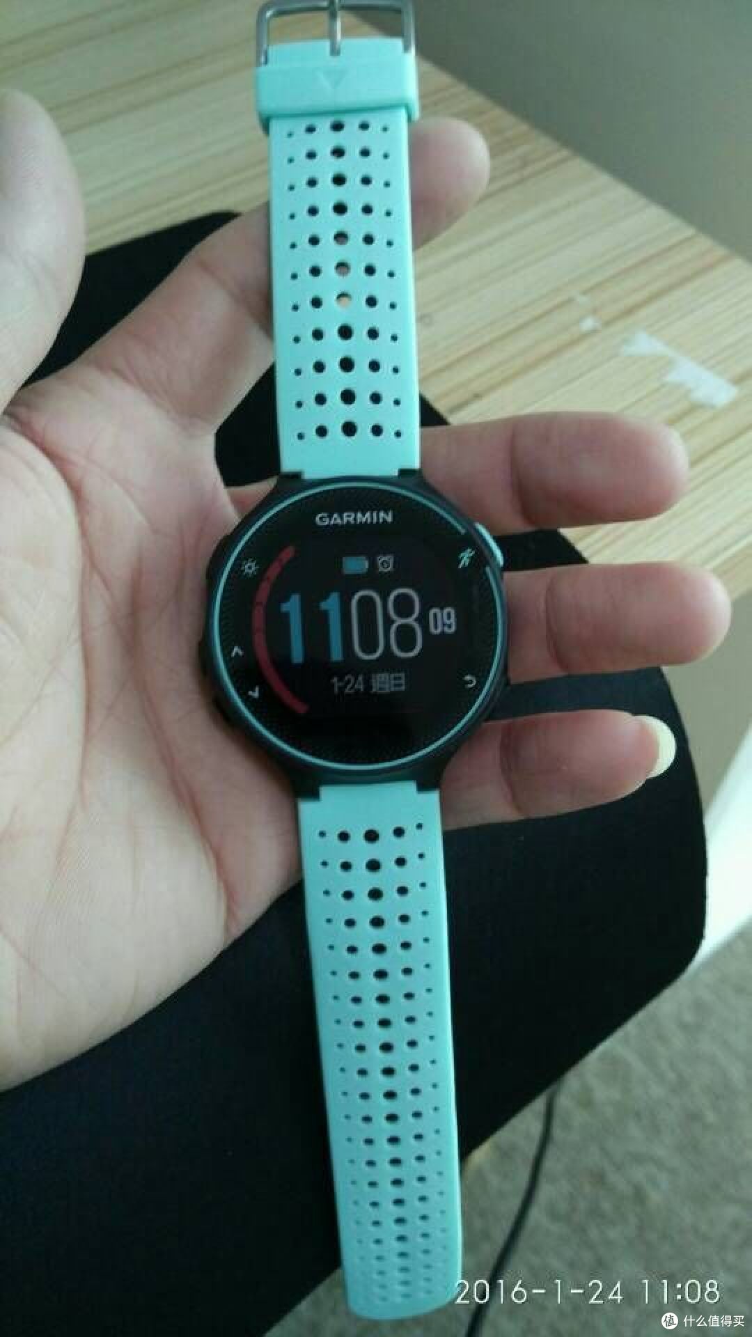 写在佳明235国行发布之前:Garmin 佳明 Forerunner® 235 繁体版评测