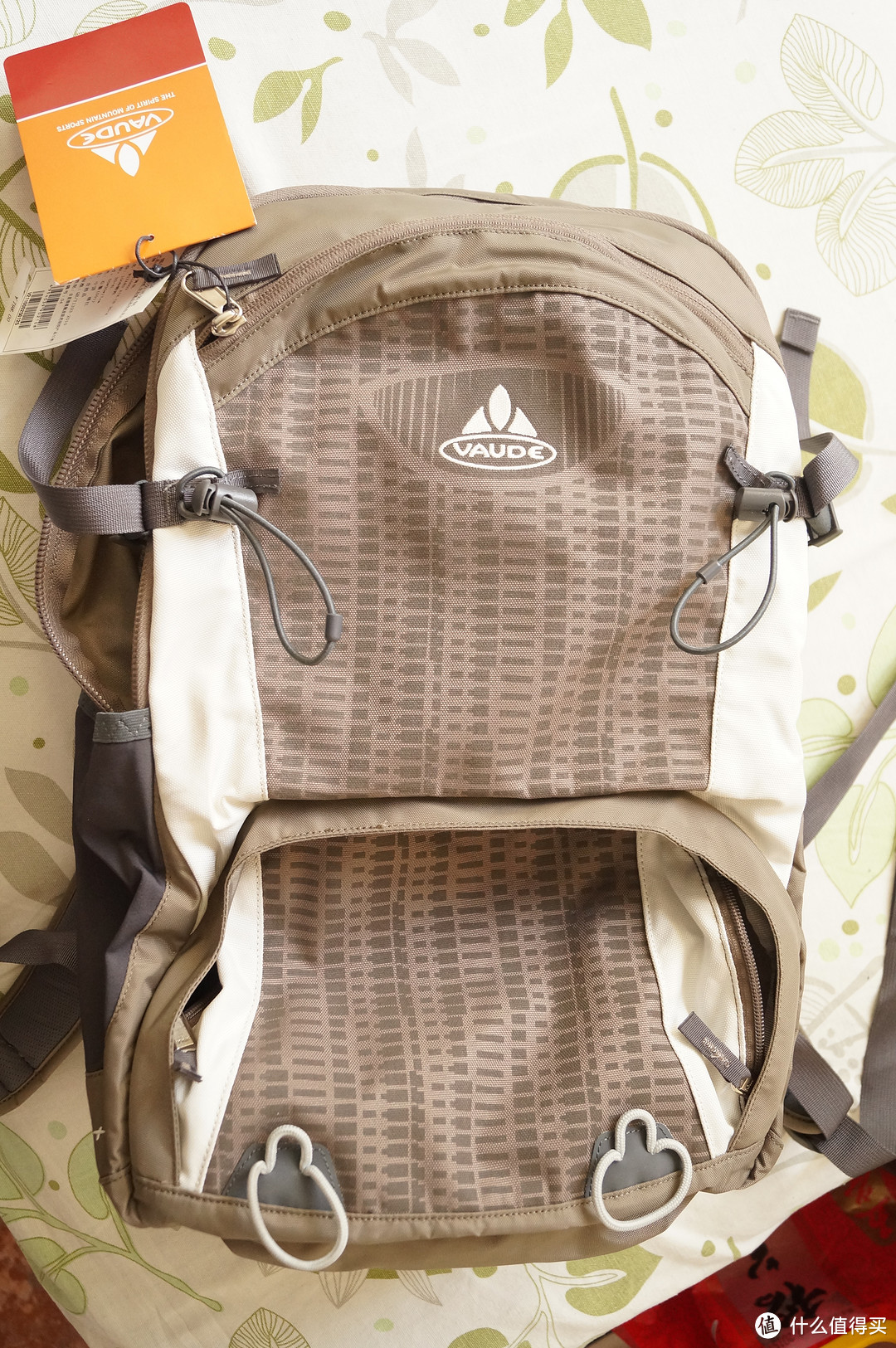 Vaude Wizard 30+4 户外背包开箱晒物