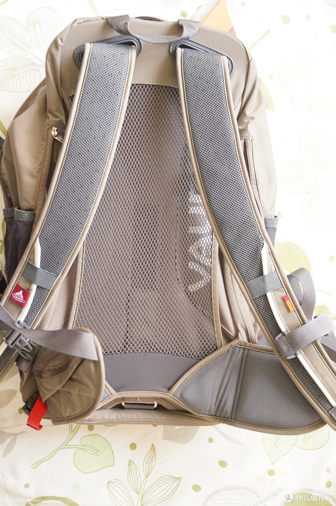 Vaude Wizard 30+4 户外背包开箱晒物