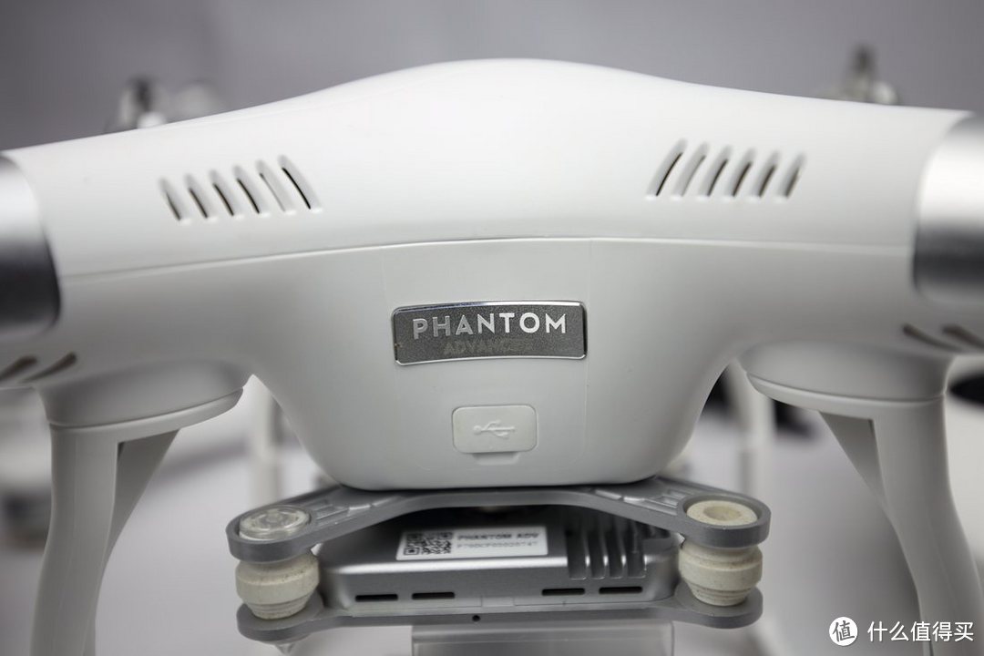 上帝视角+4K画质，大疆精灵Phantom 3 4K 四轴飞行器评测