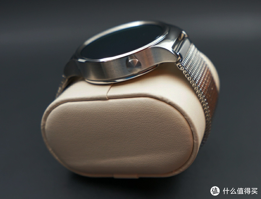 Timeless design,Smart within——HUAWEI WATCH 星河银众测详评