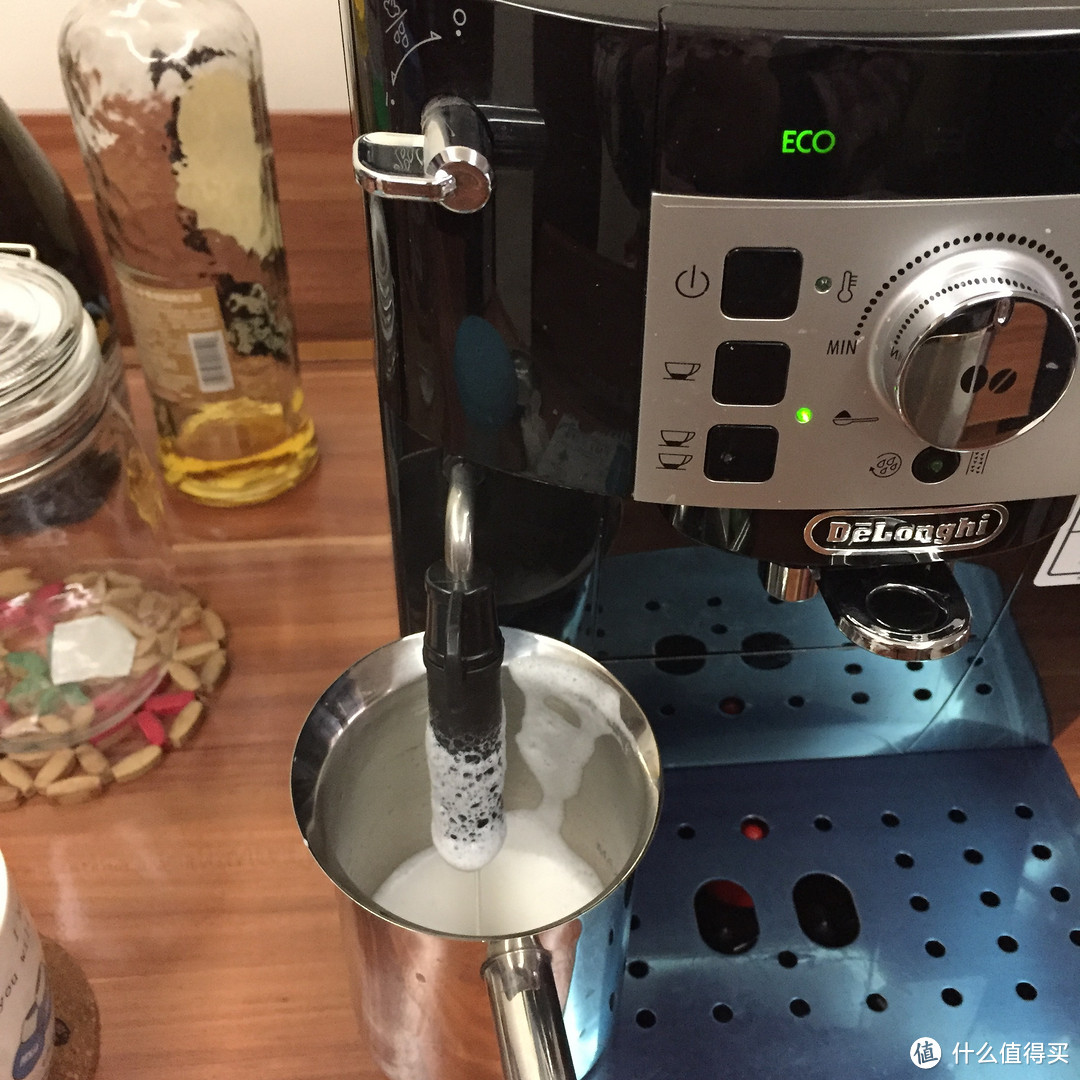 从一滴不沾到每天一杯：Delonghi 德龙 ECAM 22.110B咖啡机 简单体验