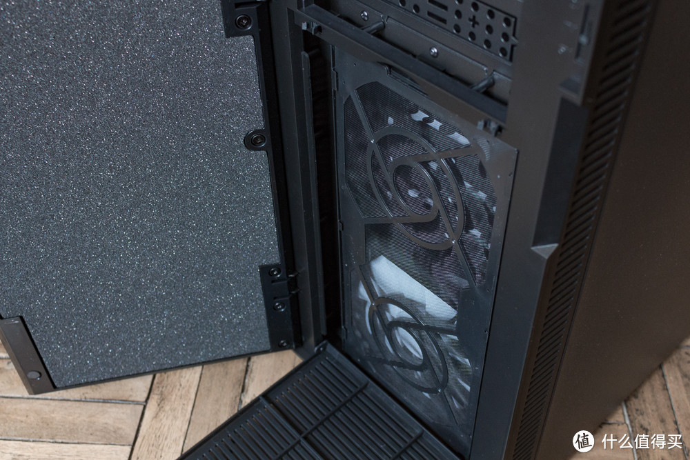 Fractal Design 佛瑞克脱设计 Define R4 静音机箱 开箱小评