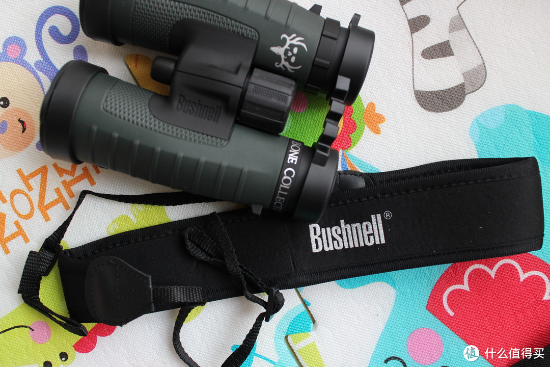 Bushnell Trophy XLT 10×42（博士能奖杯系列双桶望远镜）开箱与上脚架实测图