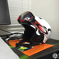我的滑雪装备 篇一：*级滑雪头盔POC Receptor Backcountry开箱