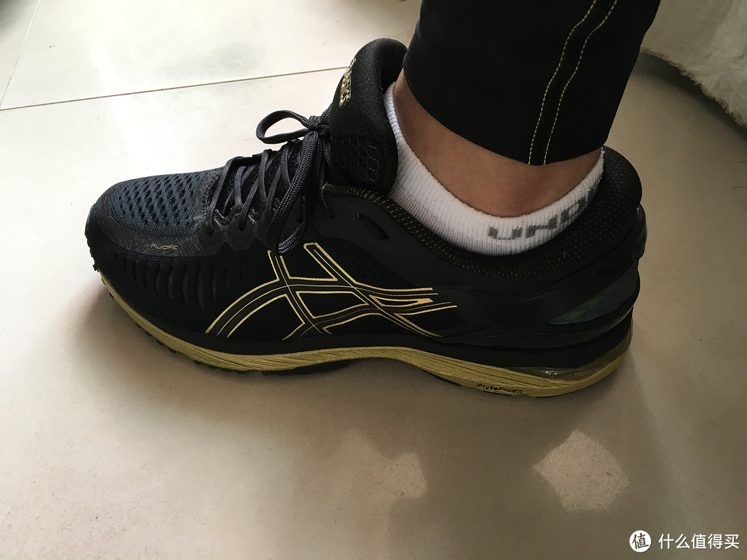 一个业余跑者入手ASICS 亚瑟士 Metarun 跑鞋 试穿一月的感受