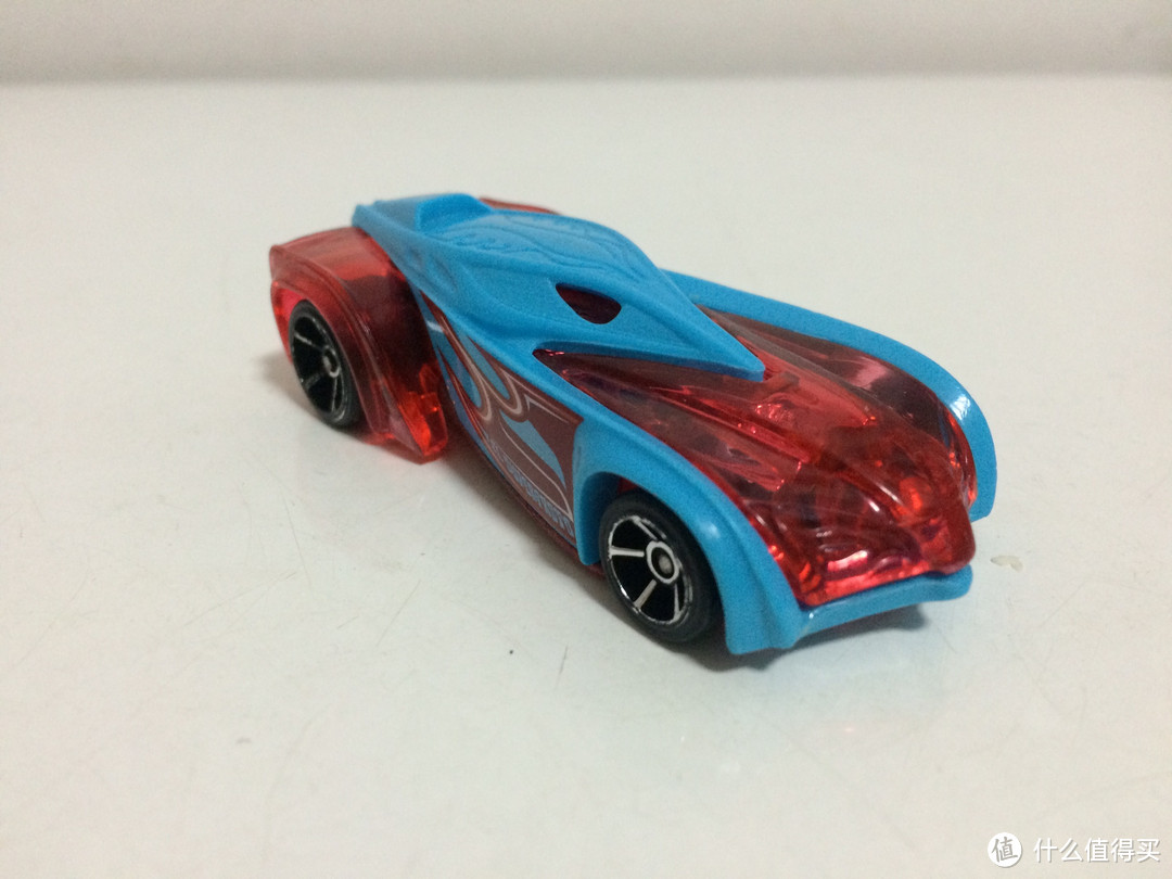 3岁小朋友的生日礼物：风火轮（Hotwheels） 回旋赛道X2589