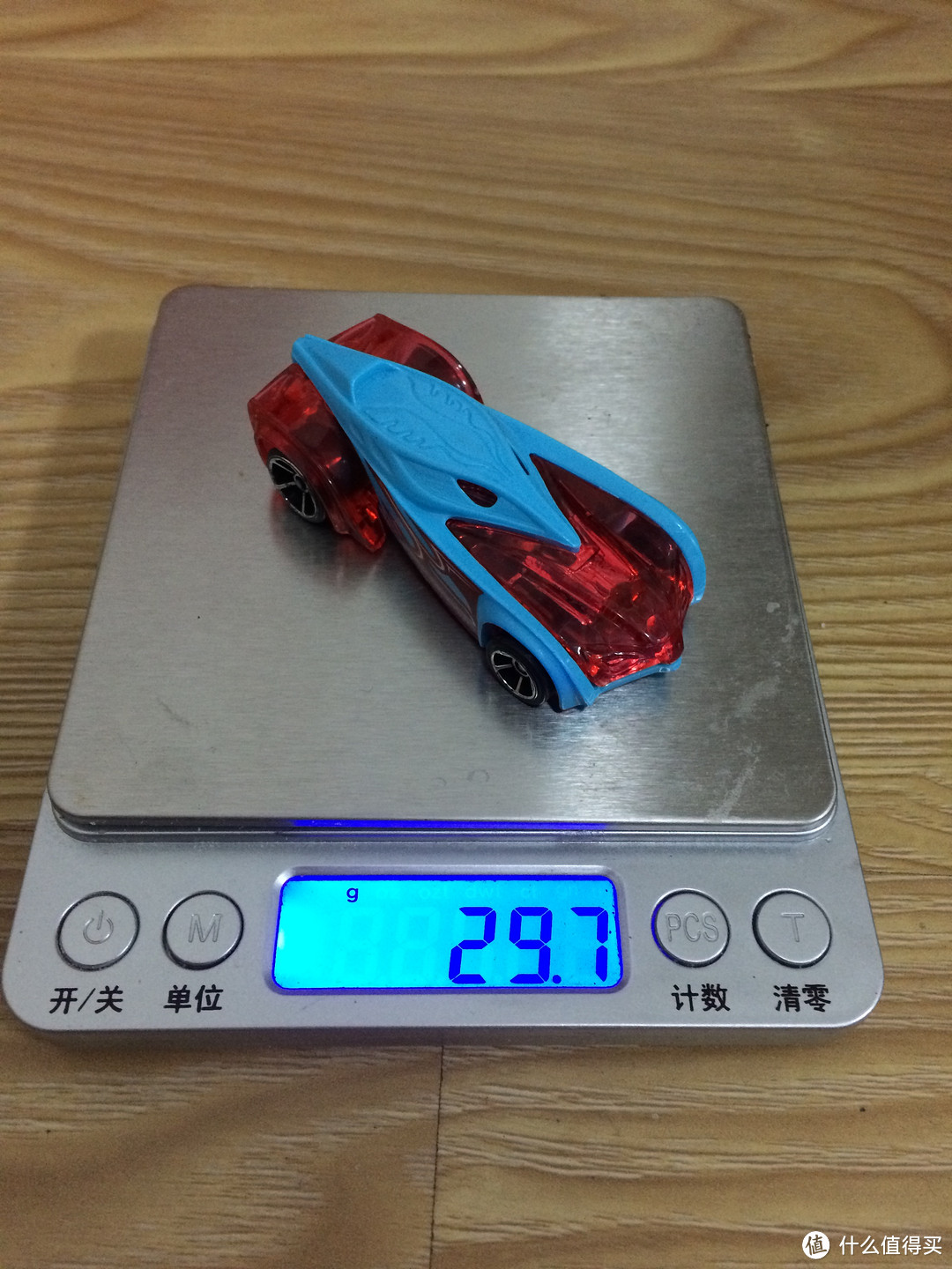 3岁小朋友的生日礼物：风火轮（Hotwheels） 回旋赛道X2589