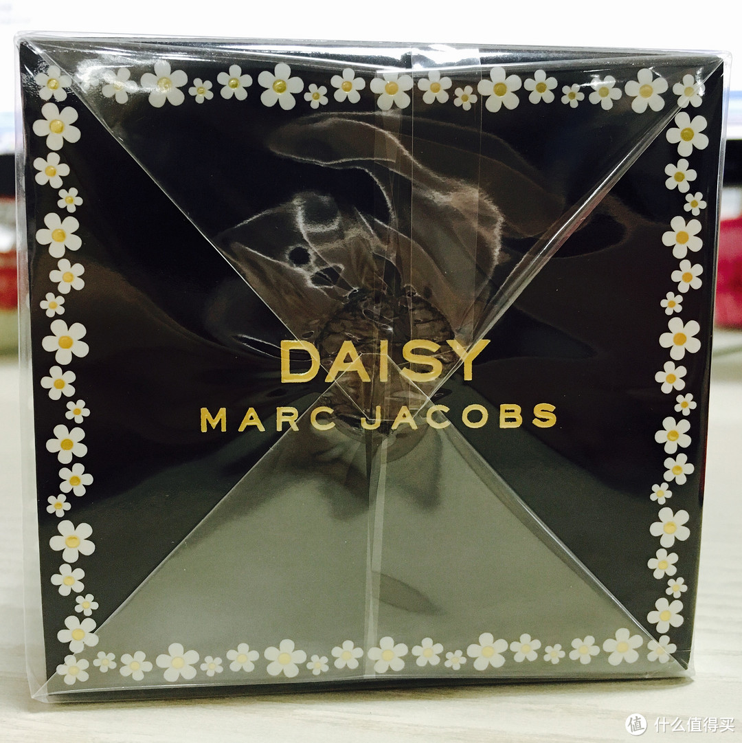 MARC JACOBS DAISY 小雏菊女性淡香水 50ml