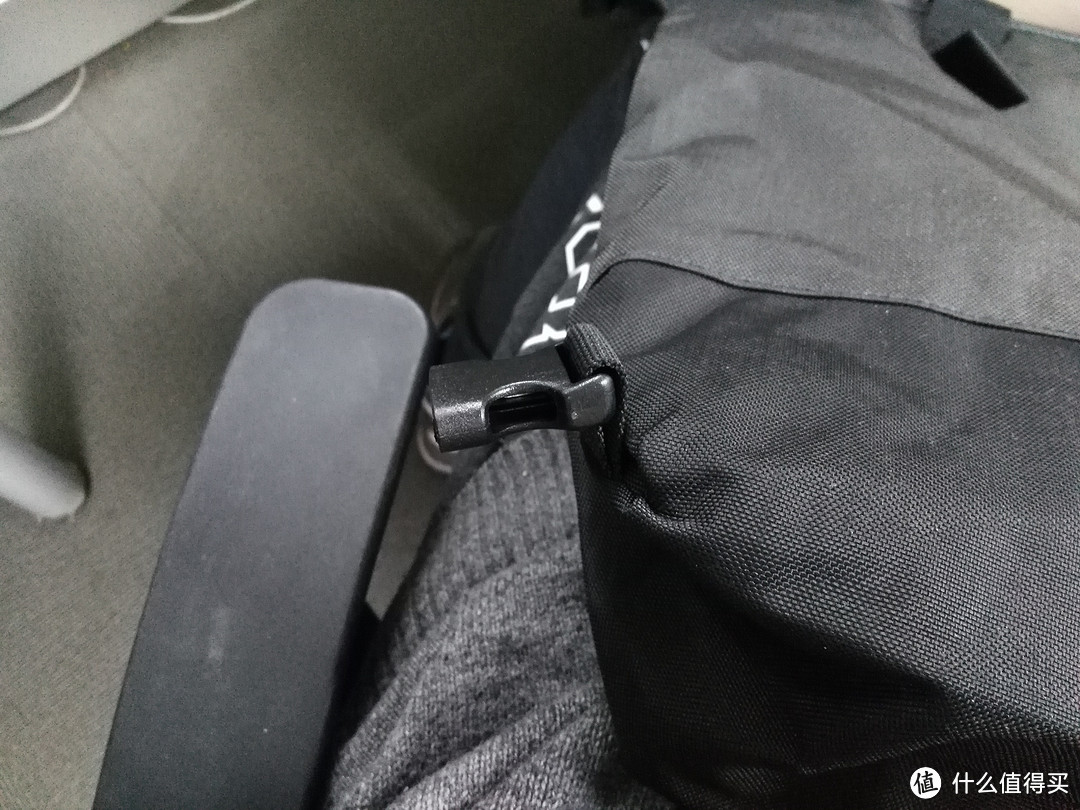 CRUMPLER 小野人 Proper Roady Messenger M 单肩包开箱