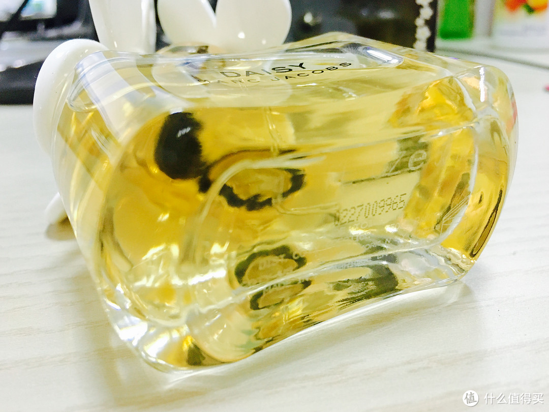 MARC JACOBS DAISY 小雏菊女性淡香水 50ml