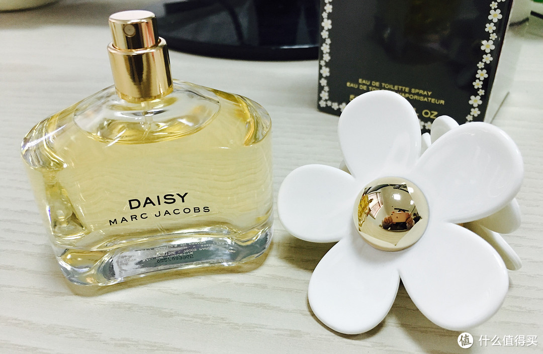 MARC JACOBS DAISY 小雏菊女性淡香水 50ml