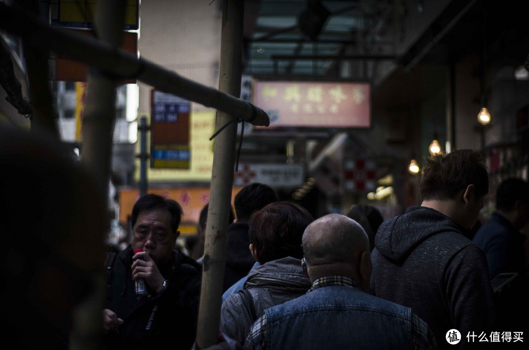 香港街拍路线推荐——上环步行至中环，一枚虚伪文艺的街拍