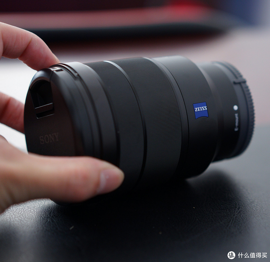 褒贬不一的广角镜:SONY 索尼 Vario-Tessar T* FE 16-35mm F4 ZA OSS 镜头