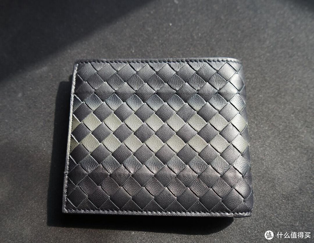 迟到的情人节礼物：Bottega Veneta 钱包