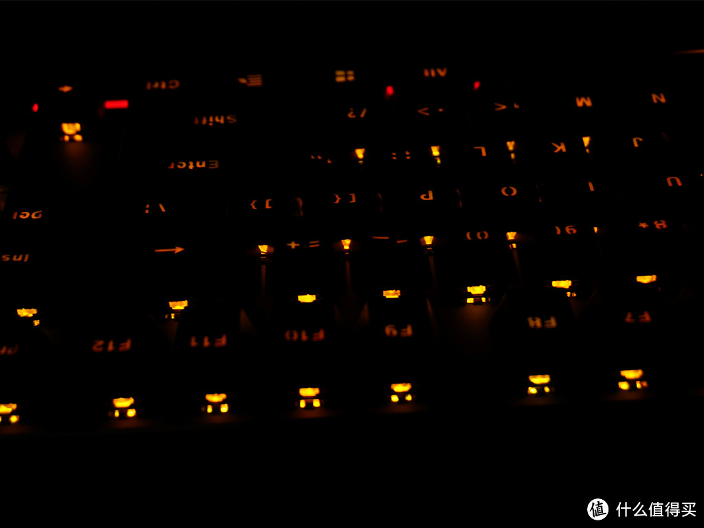 炫彩强音： 雷柏V720 RGB机械键盘小评