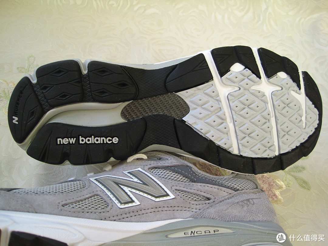 为情怀买单：new balance 新百伦 M990 V3 慢跑鞋