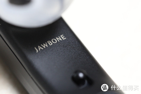 小块头有大智慧——Jawbone ERA 蓝牙耳机试用及中文语音库升级教程