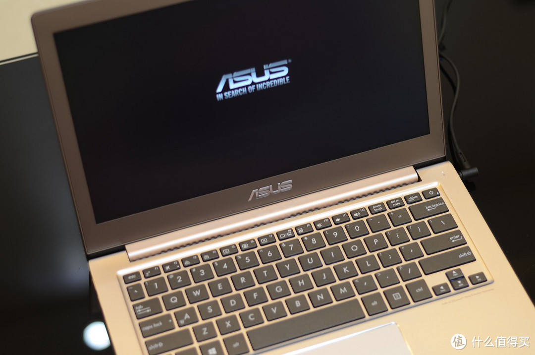 性能与便携中取舍:华硕u303ub电脑开箱 升级内存ssd