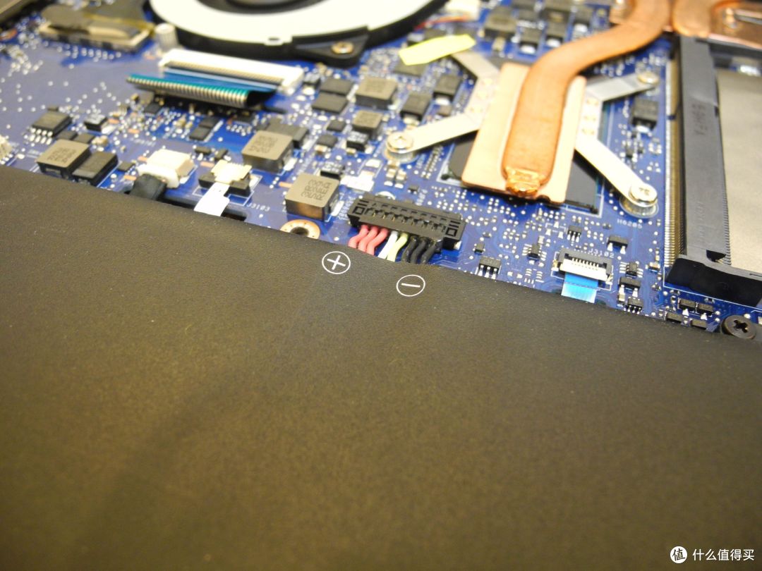 性能与便携中取舍:华硕U303UB电脑开箱 升级内存SSD