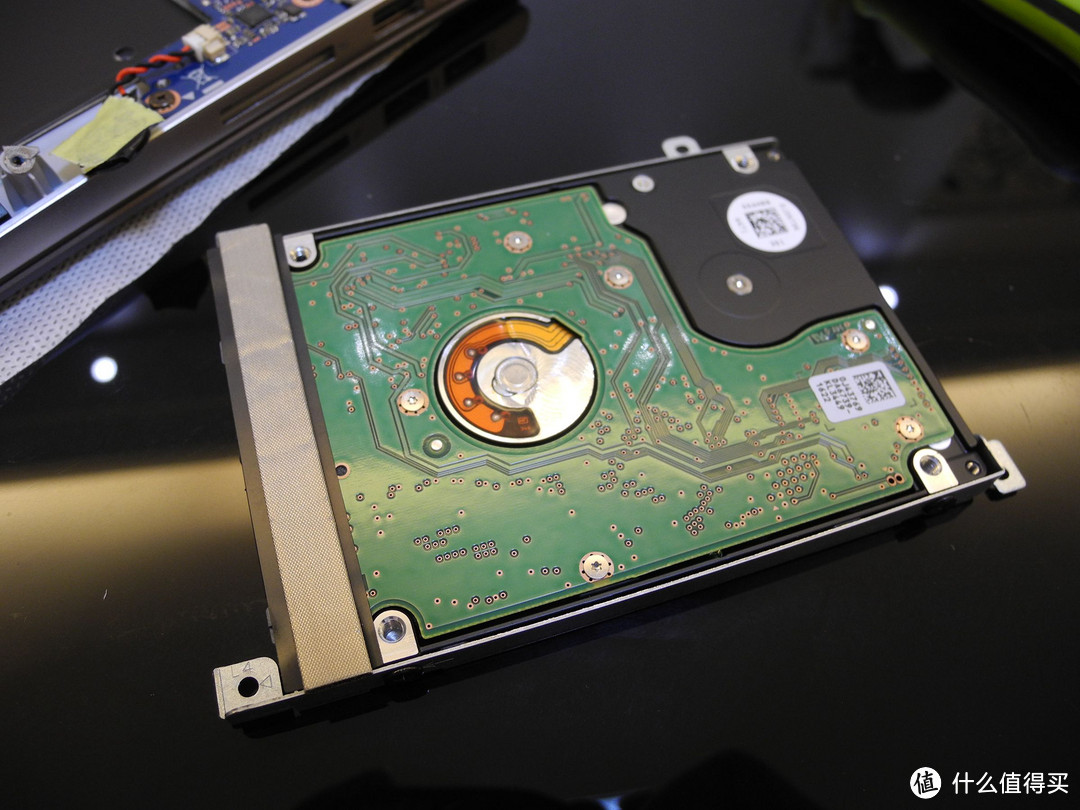 性能与便携中取舍:华硕u303ub电脑开箱 升级内存ssd