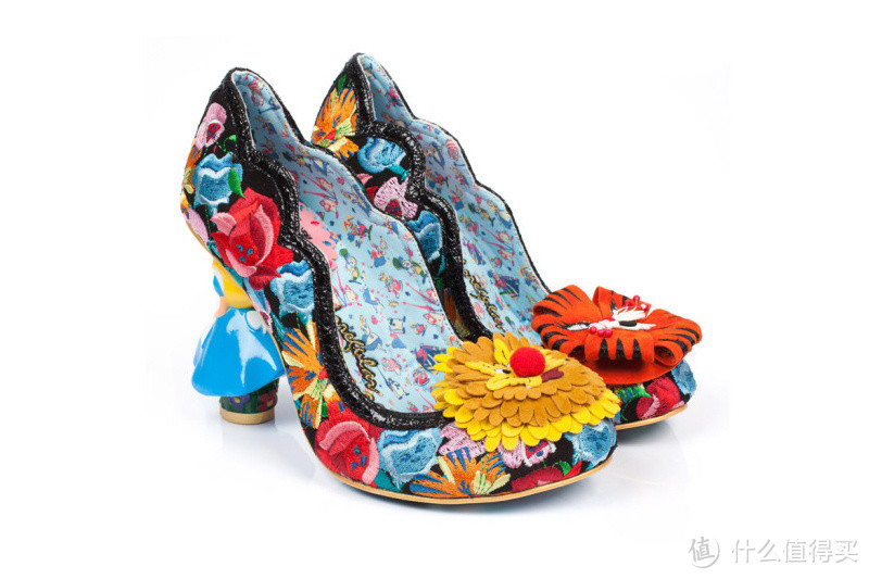 魔幻的甜美气息：Irregular Choice 推出 《爱丽丝梦游仙境》系列鞋款