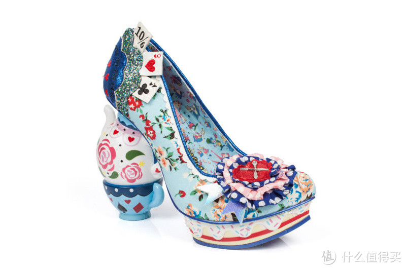 魔幻的甜美气息：Irregular Choice 推出 《爱丽丝梦游仙境》系列鞋款