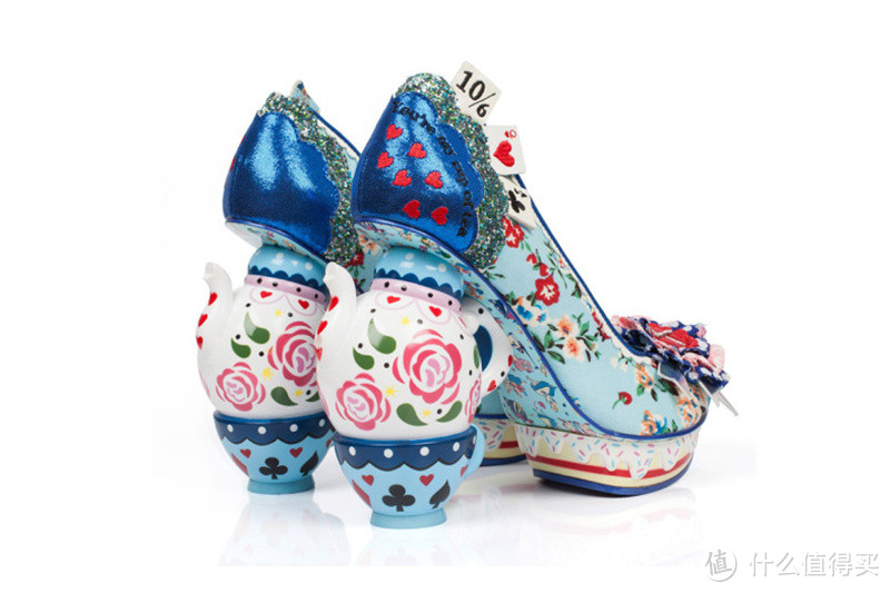 魔幻的甜美气息：Irregular Choice 推出 《爱丽丝梦游仙境》系列鞋款