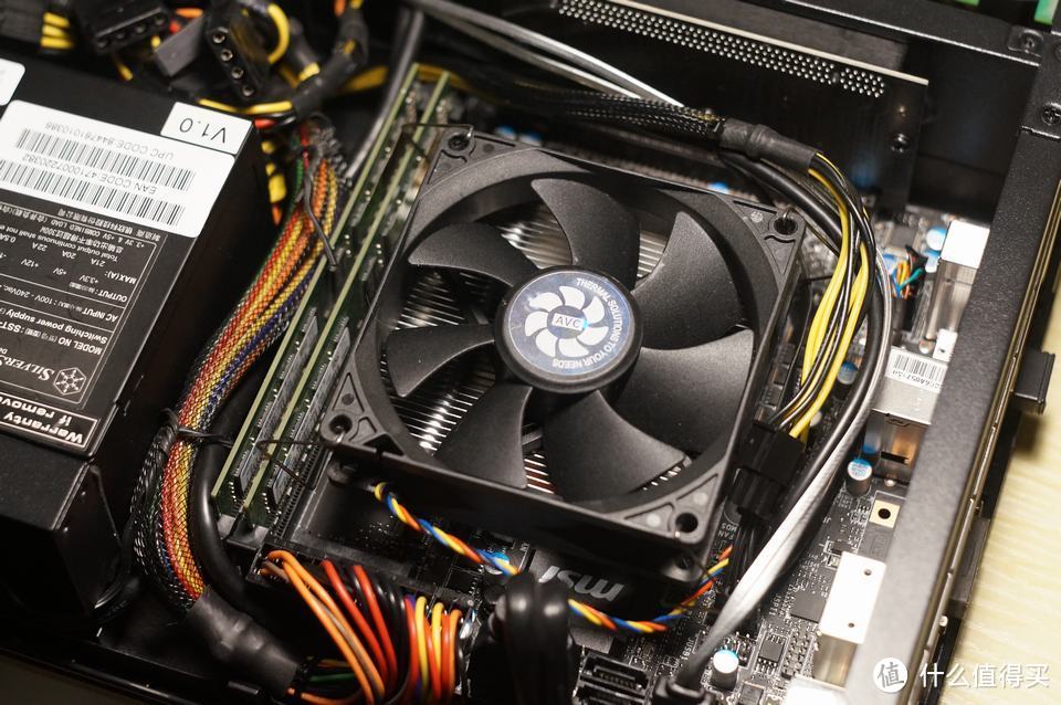 潜力无限的ITX机箱----Fractal Design Node 202 Slim