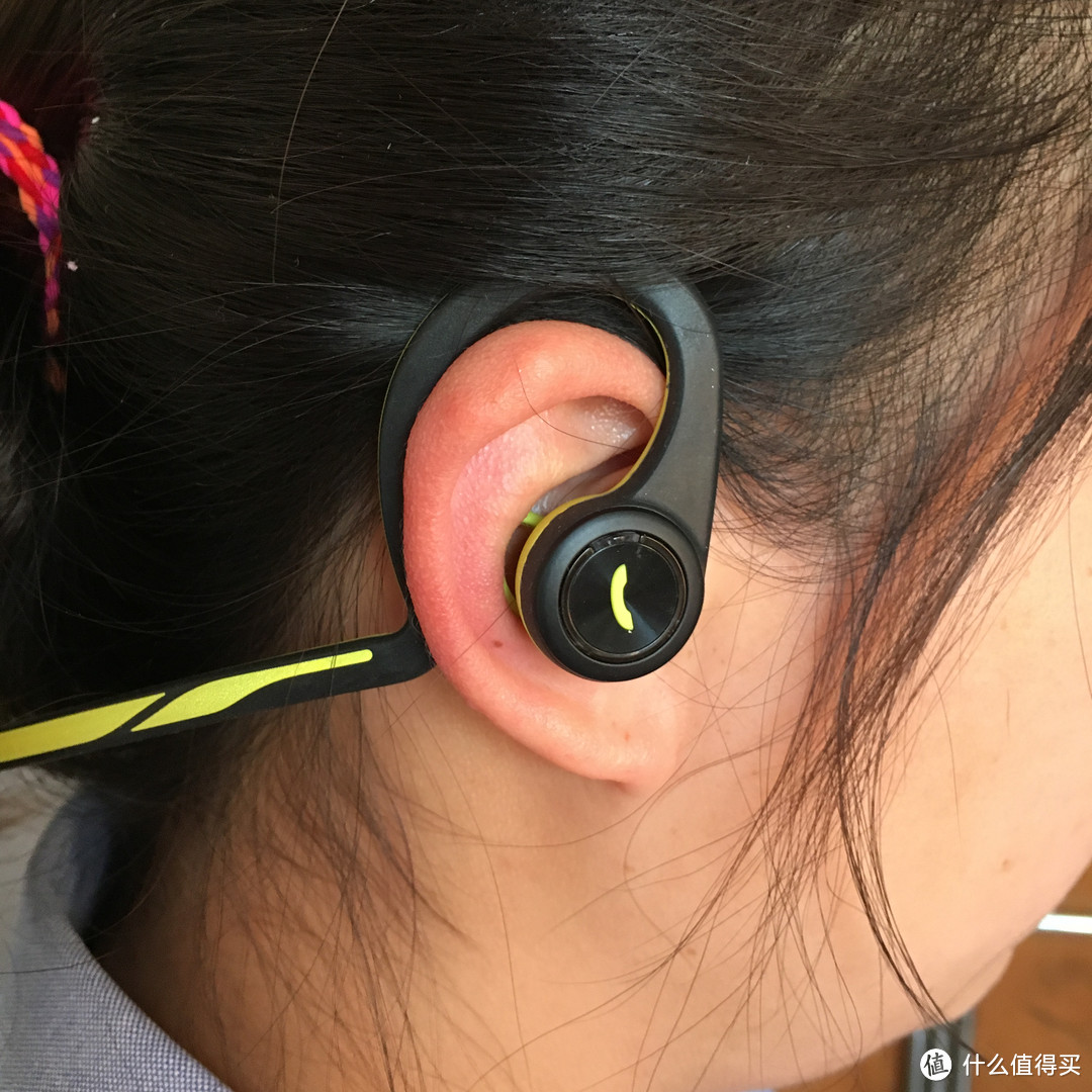 为跑步剁手入的：Plantronics BackBeat FIT 无线蓝牙耳机 开箱