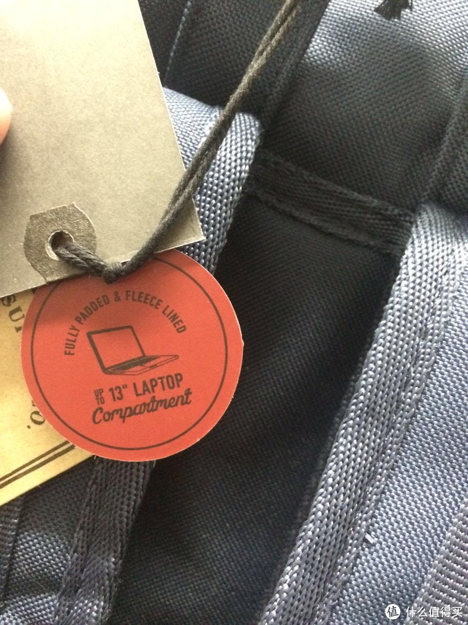 准时到达的Herschel Supply Co. Little America Mid-Volume