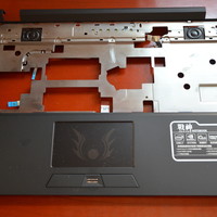 神舟战神笔记本K680C使用总结(C面|做工|插槽|温度|指纹)