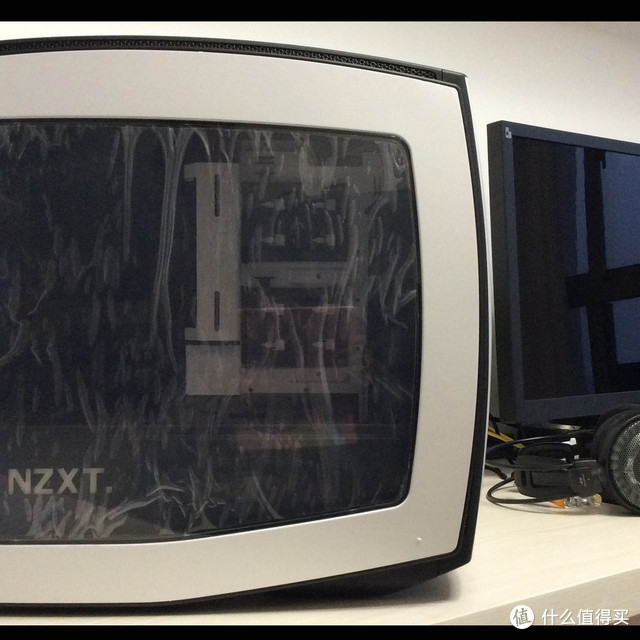 萌萌小钢炮 — NZXT Manta 开箱简评，装机分享