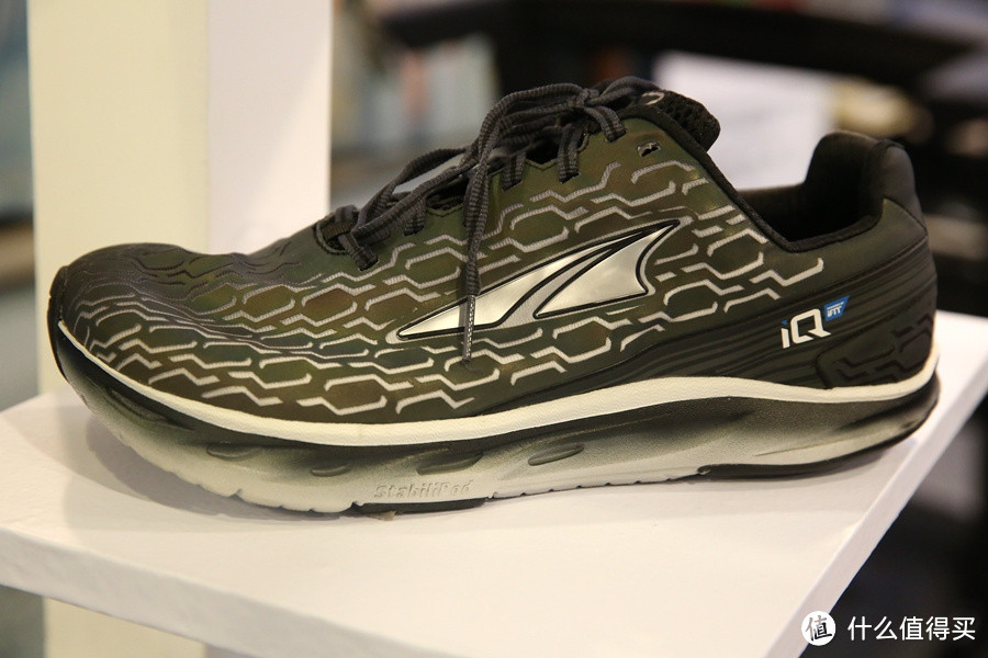 厚底跑鞋的代表之一：美国跑鞋品牌 ALTRA 正式进入中国大陆