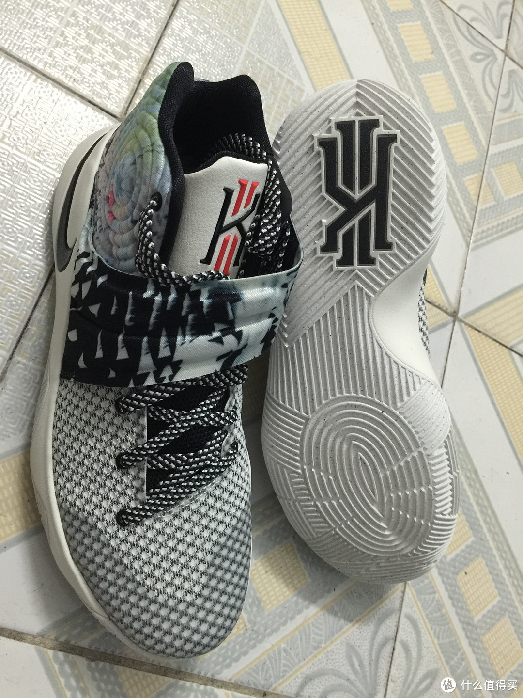 穿上就想变向--Kyrie 2 “Effect”