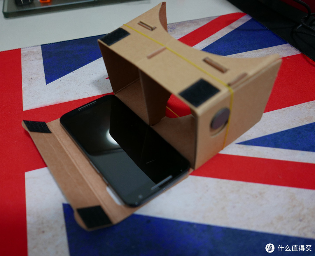 廉价版Google Cardboard VR体验