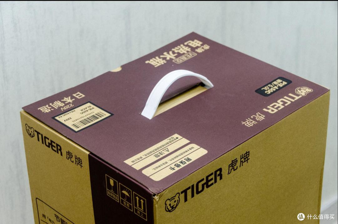 #本站首晒# 神奇的魔法瓶:Tiger 虎牌 PIE-A50C 无蒸汽电热水壶 开箱