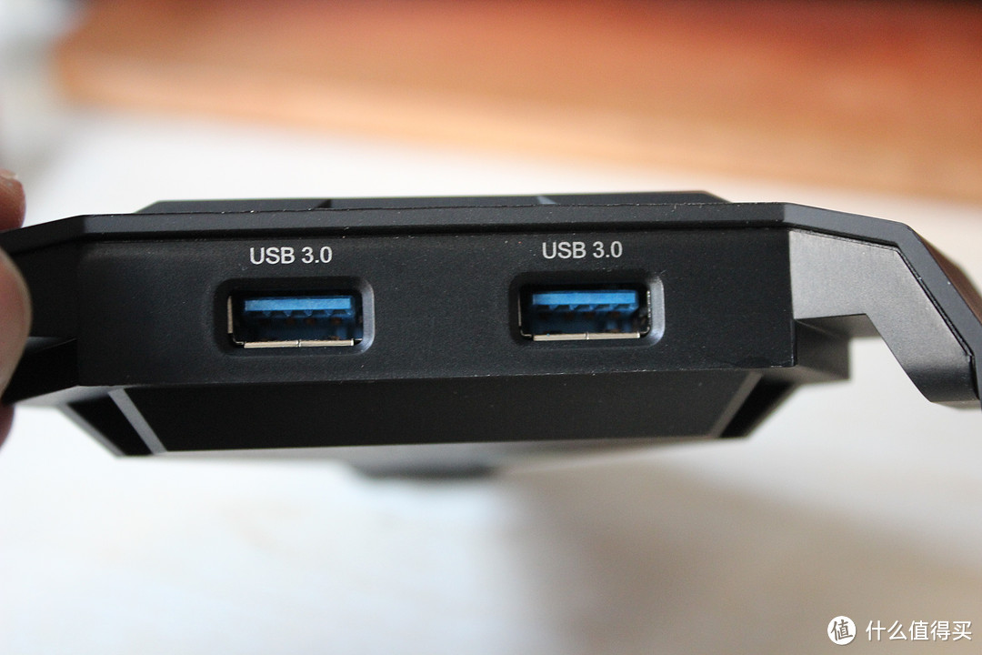 做工不错，体验尚佳——ORIC LH4CS 游戏鼠标理线夹 固线器USB3.0集线器开箱