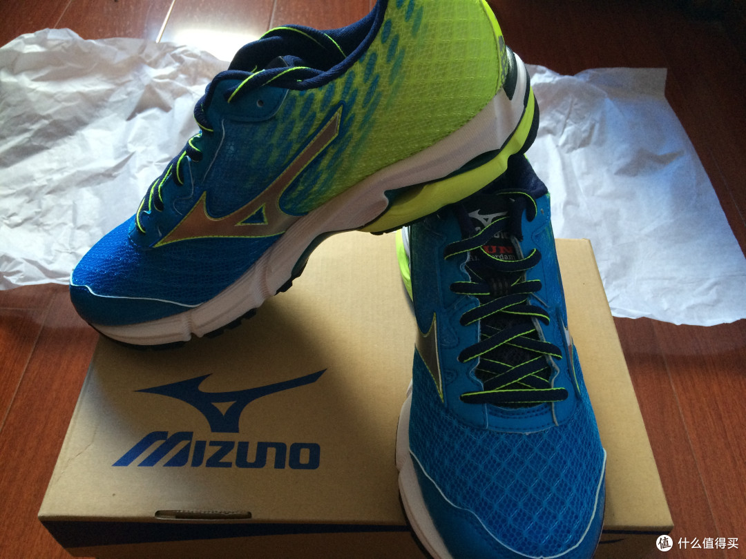 最新款次*级缓震旗舰Mizuno 美津浓 WAVE RIDER 19 跑鞋开箱