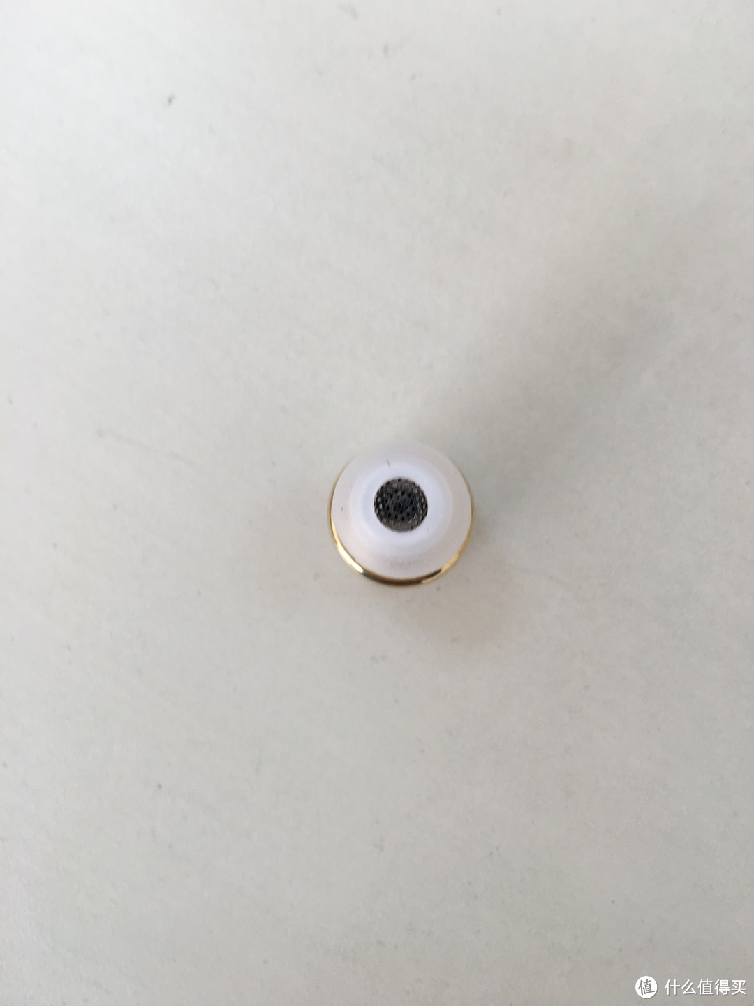 #本站首晒#这是一个悲伤的故事：世界最小蓝牙耳机 ROWKIN MINI 开箱