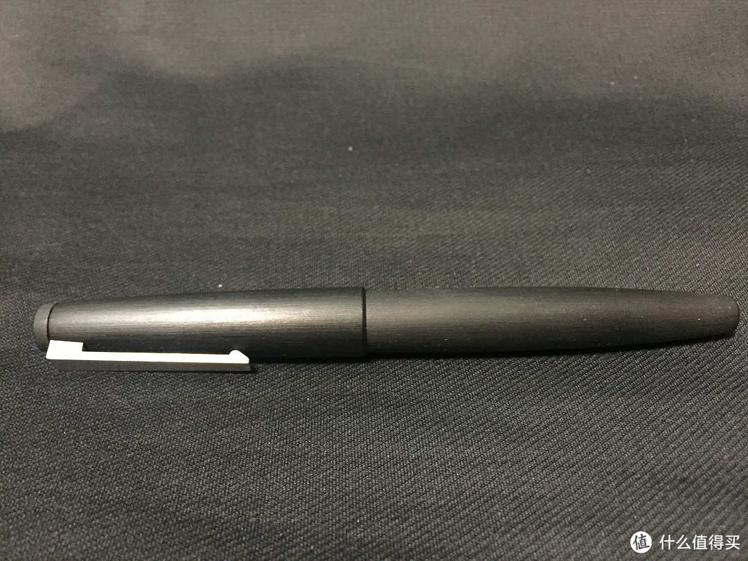 【银黑诱惑】Lamy 凌美 2000 钢笔开箱