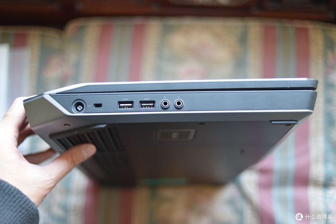 恰如午夜星火——Alienware 17 R2 2015版开箱