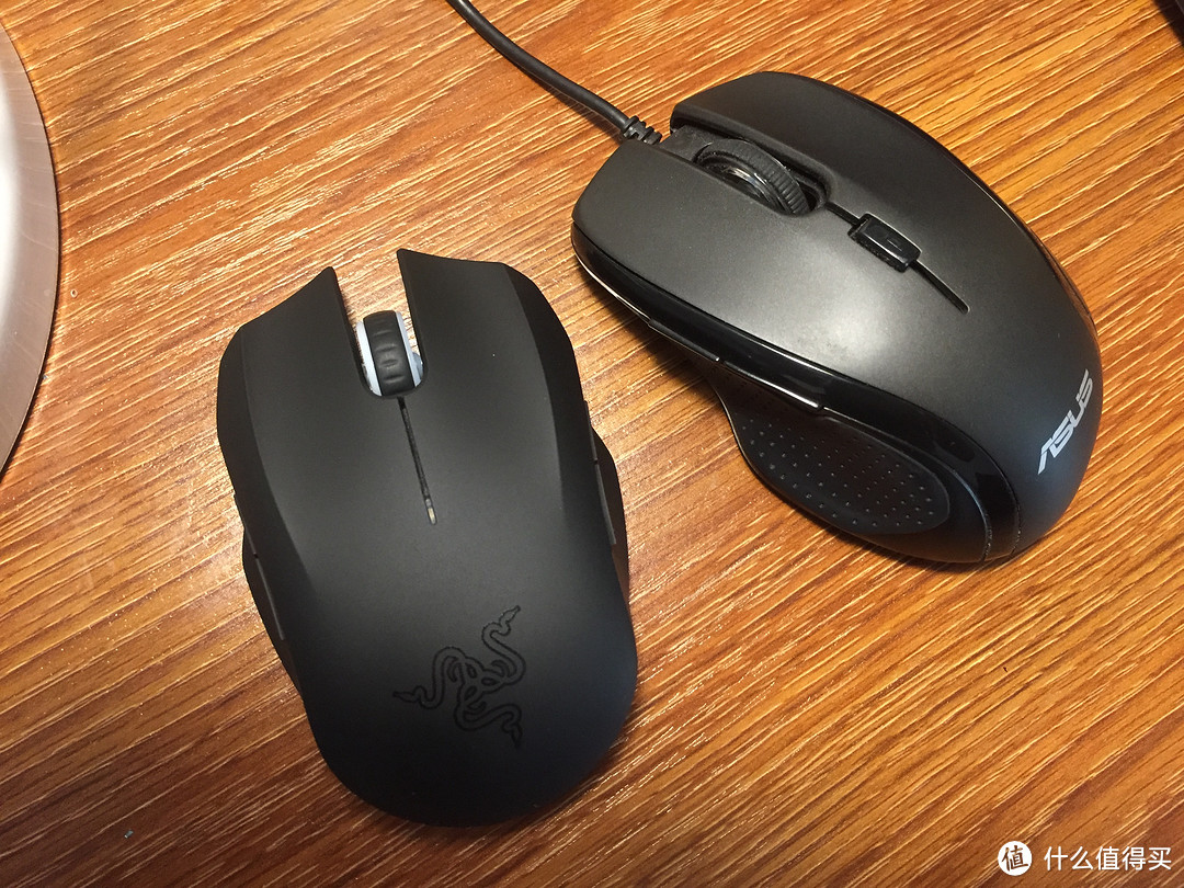 来自灯厂的蓝牙鼠鼠标 Razer 雷蛇 八岐大蛇 OROCHI2013版-开箱简评