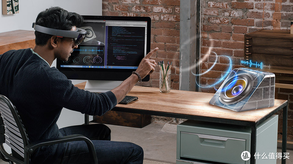 应用前景诱人：Microsoft 微软 HoloLens AR眼镜 开发者版本开放预订